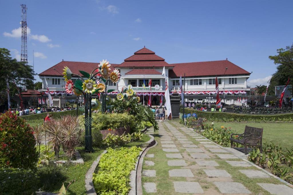 Sawojajar Inn Маланг Экстерьер фото